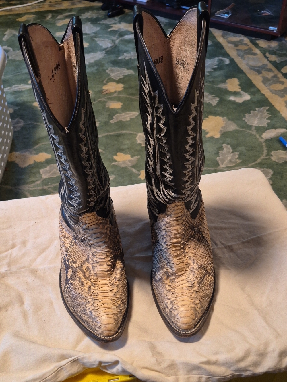 Women's Snake-Embossed Western Boots - Black & Tan